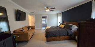 409 N Fulton St ~ Raeford Gallery 21
