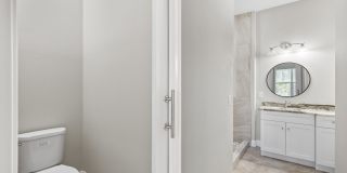 7 Untermeyer Place - A Gallery 25