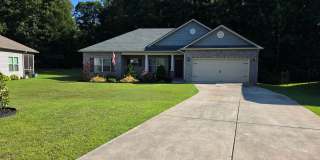 Spacious 3 Bed/2 Bath Home in Prime Dawsonville Location Gallery 1