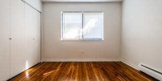 8342-8350 S Ellis Ave Gallery 11