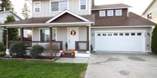 4 Bed 2.5 Bath - Custom Upgrades - Small Dog - NAS Whidbey Gallery 1