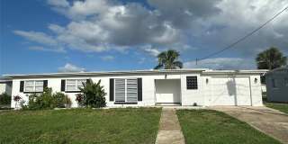 135 GODFREY AVENUE NE Gallery 1