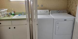 Short term starting Jan. 1, 2027 only BIRD KEY Large 4/3 canal home with heated pool Gallery 40