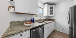 643 Pacific St Gallery 11