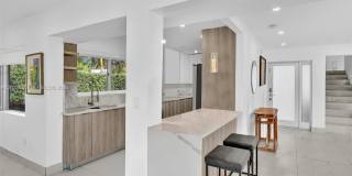 9257 Bay Dr Gallery 11