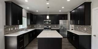 Spacious 4-Bedroom Home with Balcony and Fenced Yard in Marysville Gallery 11