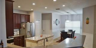 1742 MIRA LAGO Circle Gallery 18