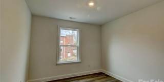 Charming 3BR House in Shelby Gallery 11