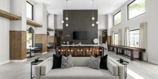 The Sophia Gallery 35