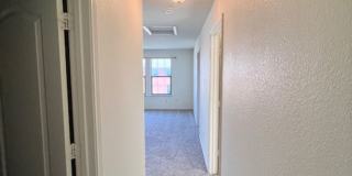 NorthPark / Taylor, TX / 4 bedrooms / Approx 2932 sq. ft. / Refrigerator / Washer & Dryer / New Carpet & Paint Gallery 20