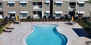 Floral Gardens 55 + Apartments - Senior and Affordable Housing Gallery 3