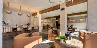 Atwater - Apartments & Townhomes Gallery 9