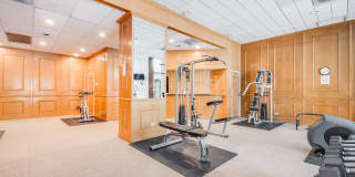 1540 N LaSalle Drive Gallery 17