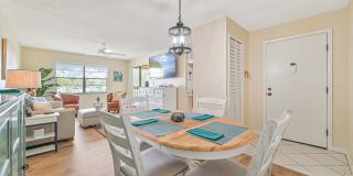 * Renovated 1/1 Condo ~ Annual Lease, Whiskey Creek ** Gallery 4