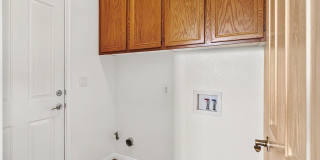 42217 Whisper Rock Street Gallery 18