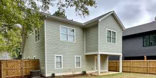 3 Bedroom House with Privacy Fence Gallery 38