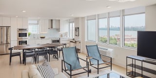 The Duchess Gallery 10