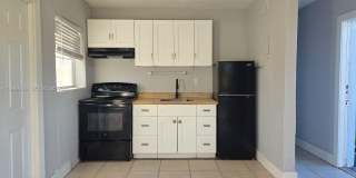 1430 NW 7th St Gallery 12