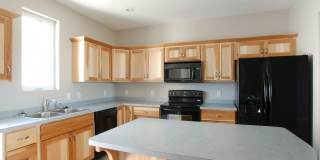 SPLENDID HOME ALERT! Embrace the Life of Luxury at 3163 Sullivan Loop! Gallery 1