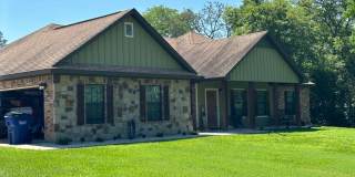 3 Bedroom Single Family Home in Lufkin/Hudson School District Gallery 1