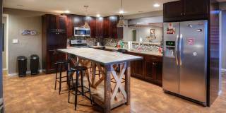 PRE-LEASE AUGUST 2026 - Beautiful Modern Living near Campus PRE-LEASE AUGUST 2026 - Beautiful Modern Living near Campus Gallery 1