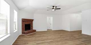 215 Willow Creek Lane Gallery 3