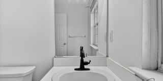 $2295 3 bedroom 2.5 bathroom Gallery 25