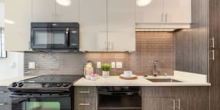 Rivet Apartment Homes Gallery 4