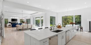 1513 OAKVIEW Drive Gallery 44