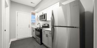 1030 E 47th St Gallery 40