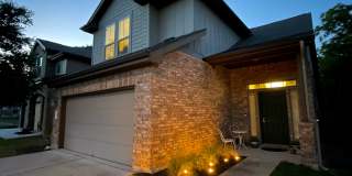 7337 Menchaca Road Gallery 1