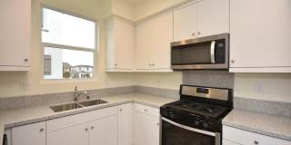 Newly Renovated Spacious 3 Bedroom Available for Rent Today! Don't Miss your chance!! Rent Today!! Gallery 10