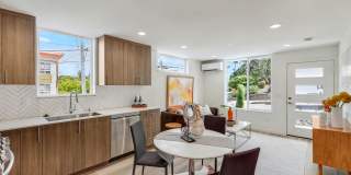 Modern Mount Baker Living Gallery 7