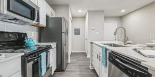 Magnolia Terrace Gallery 10