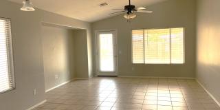 197 W Del Rio St Gallery 8