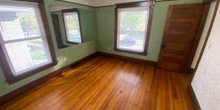 Charming 4-Bedroom Historic Home Near Downtown! Gallery 26
