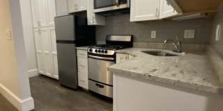 Renovated Fenway 1-Bedroom with Heat, Hot Water & Gas Included –  Transit Nearby, Universities, Museums & More! Gallery 3