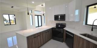 2416 Diplomat Parkway W Gallery 20