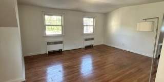 200 Crescent Place Gallery 1