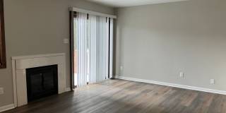 WATERFRONT Two Bed Townhouse in Denver With BOAT SLIP!! Gallery 16