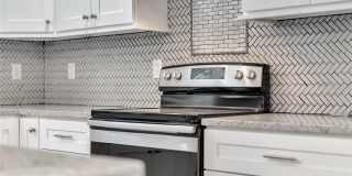 415 S 9TH STREET Gallery 27