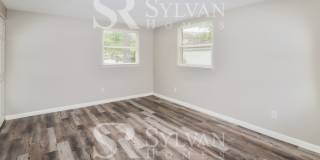 1805 Nickerson Boulevard Gallery 10