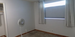 Winter Special-$500 Off-Spacious Three Bedroom, One & half Bathroom Townhouse Condo! Gallery 21