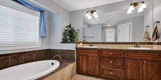 4 Bedroom home in SE Bend 4 Bedroom home in SE Bend Gallery 18