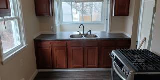 RARE VACANCY - CUYAHOGA FALLS.  A NICE 3 BEDROOM RANCH ON A QUIET ST. Gallery 5