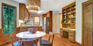 2853 Northbrook Drive Gallery 7