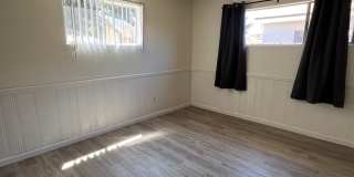 5 bed 3 bath w/ large rooms and backyard Gallery 10