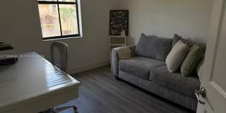 8781 NW 98th Ct Gallery 27