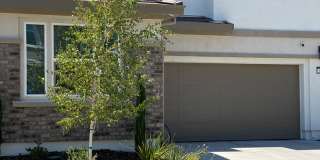 Beautifully upgraded Rocklin 4 Bedroom Home with Owned 15 Panel 5kwh Solar! Gallery 1
