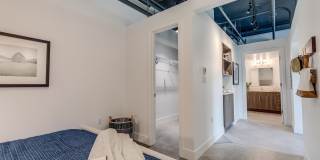 Urban Center Apartments Gallery 14